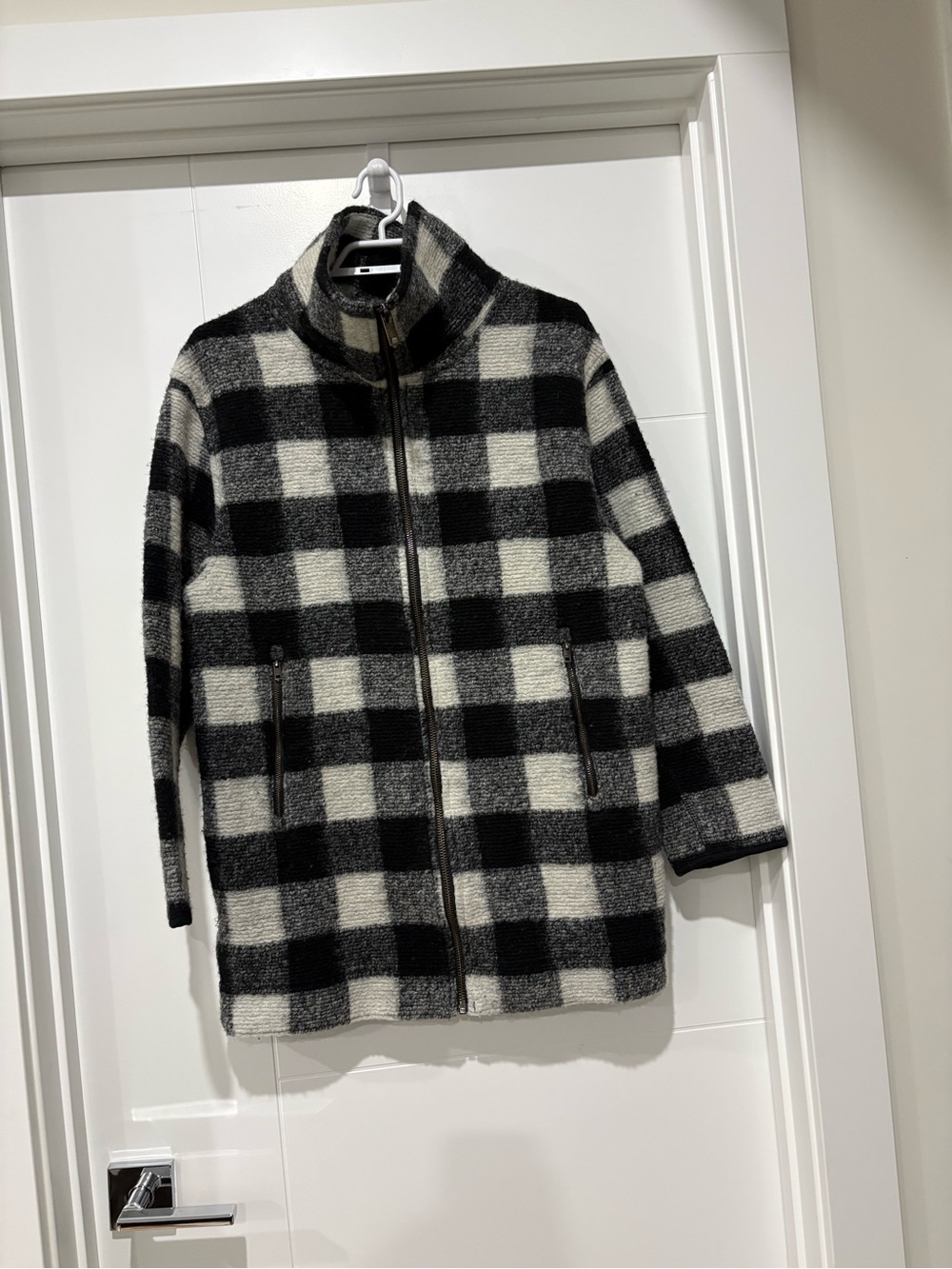 Roots Grey and Black Checked Knit Jacket